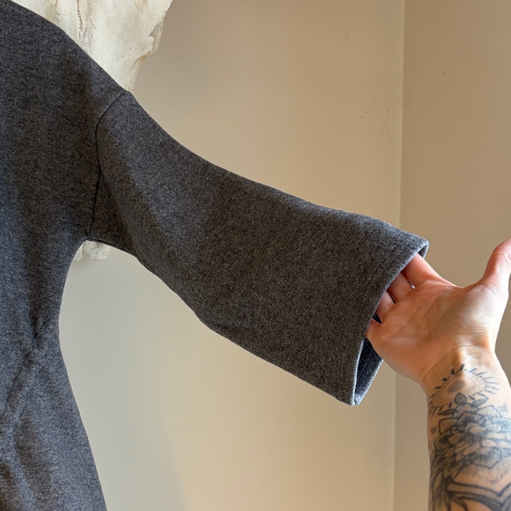 EVIDNT Los Angeles 3/4 Sleeve Grey Sweater size xs (wool, cotton, polyester) - Picture 6 of 6